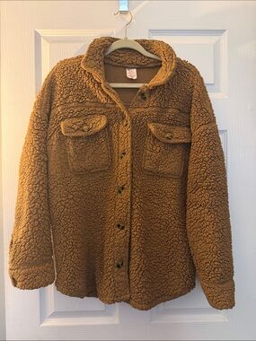 No Boundaries Teddy Sherpa Jacket in Camel Brown